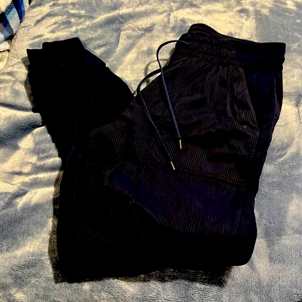 Lululemon beyond the studio jogger